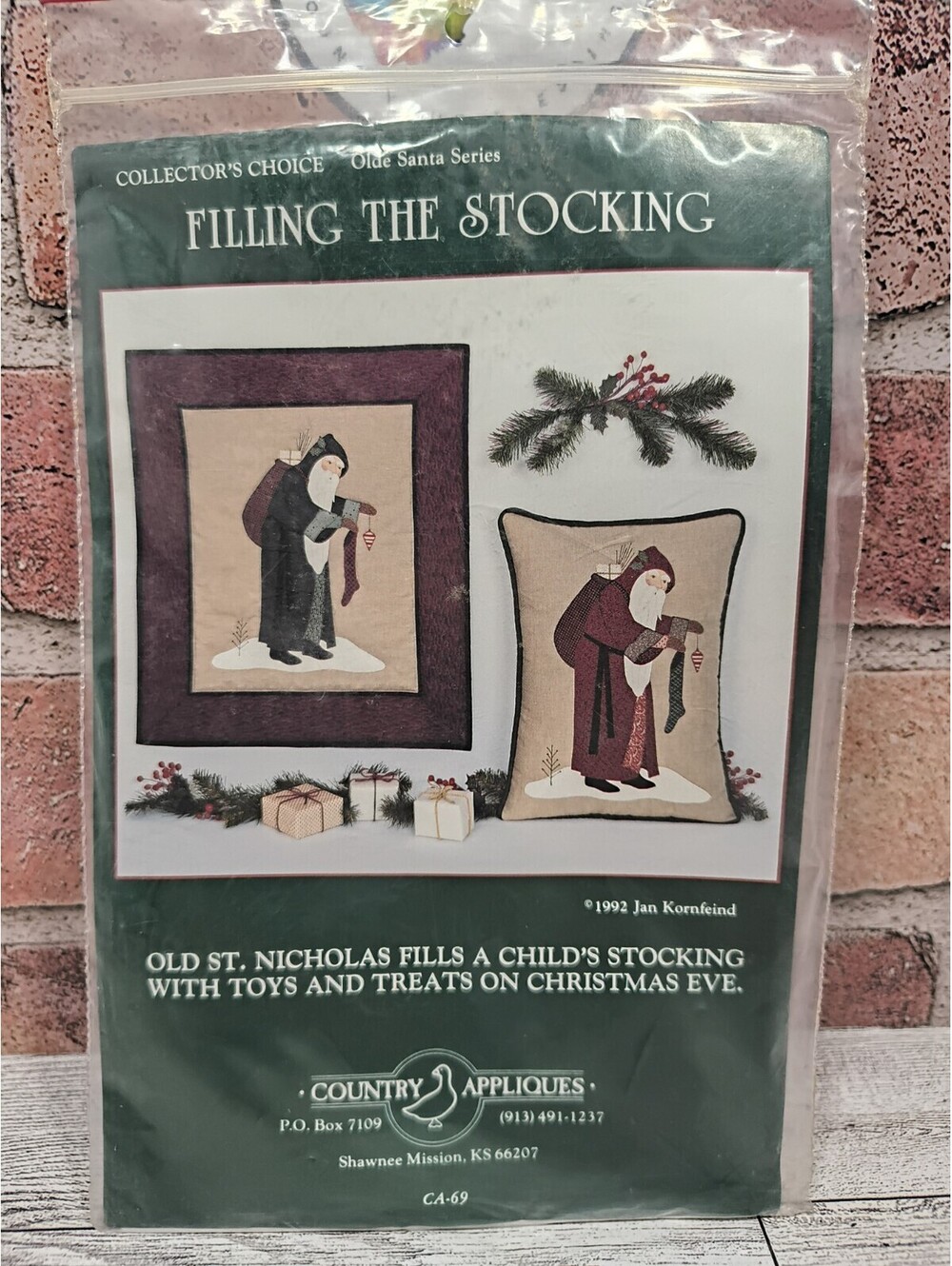 1992 Olde Santa Series FILLING THE STOCKING CA-69 Pattern Country Appliques NEW